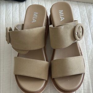 MIA Women's Beige Buckle Slide Sandals
Worn once